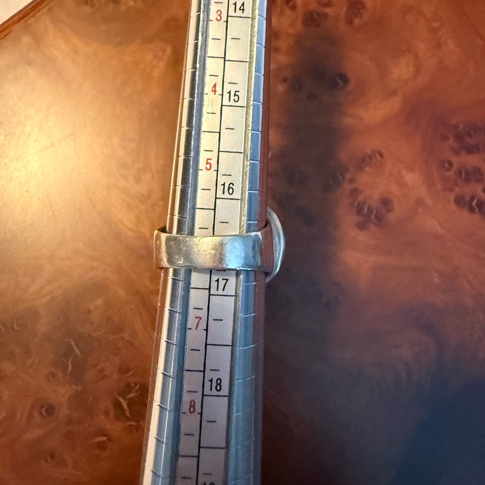 Silpada Sterling Silver Leaf Ring - image 2